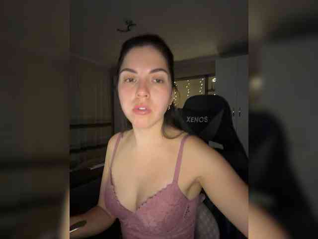 Vika19981 webcam