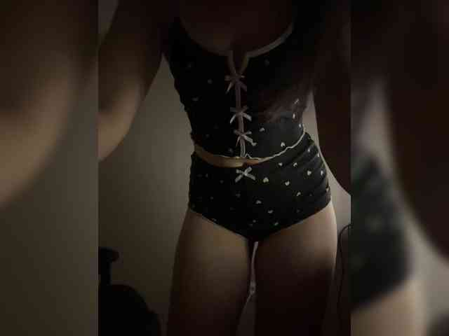 Vika19981 webcam