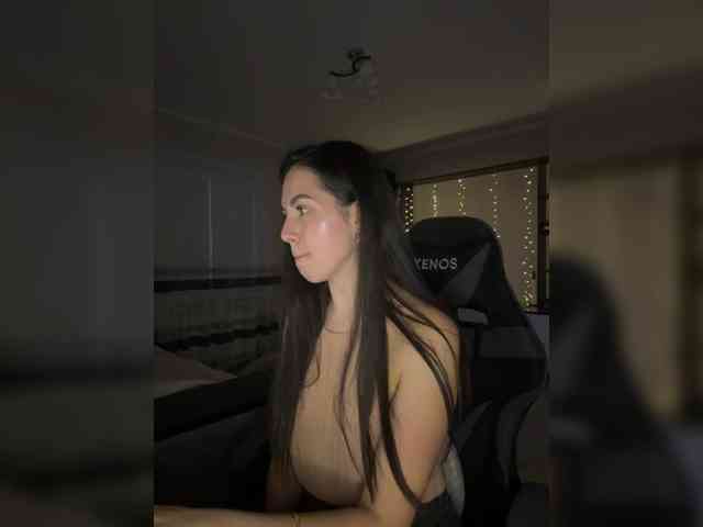 Vika19981 webcam