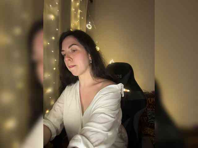 Vika19981 Live Webcam on BongaCams