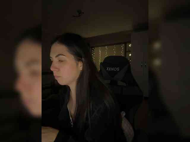 Vika19981 webcam