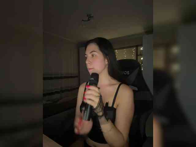 Vika19981 webcam