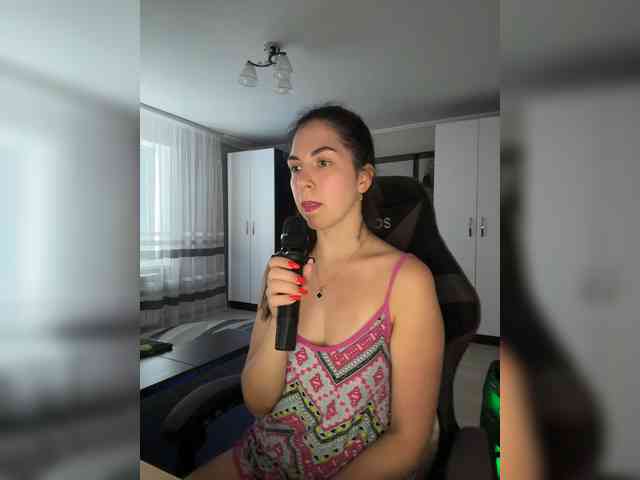 Vika19981 webcam
