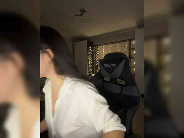 Vika19981 webcam