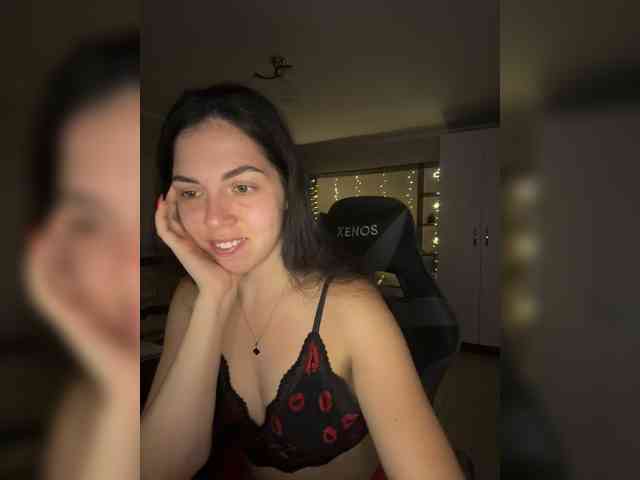Vika19981 webcam
