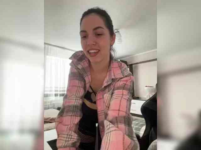 Vika19981 webcam