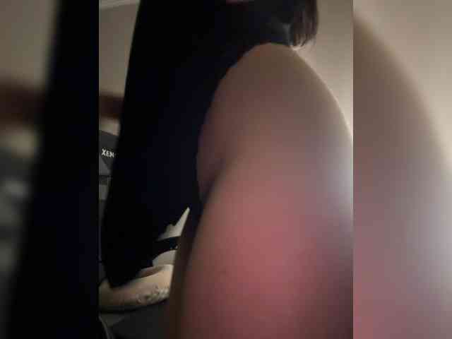 Vika19981 Sex Cam Show