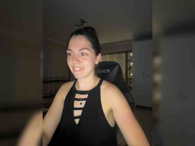 Vika19981 webcam