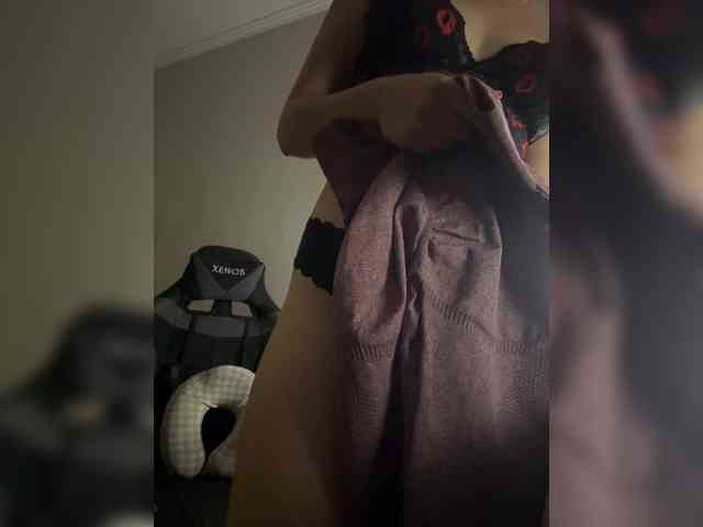 Vika19981 webcam