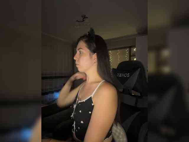Vika19981 webcam