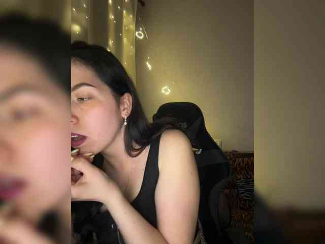 Vika19981 webcam