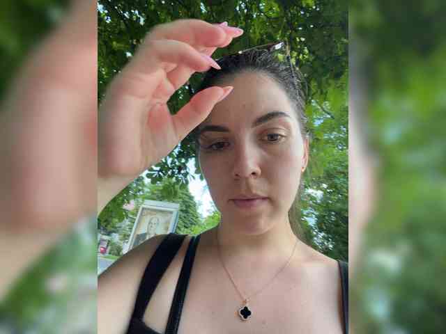Vika19981 webcam