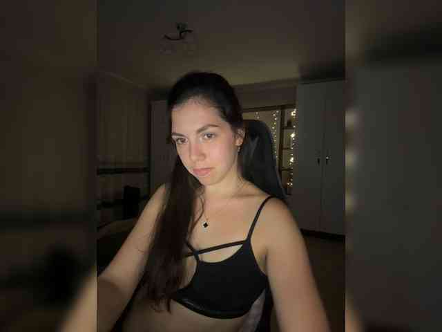 Vika19981 webcam