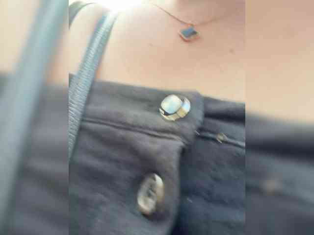 Vika19981 webcam