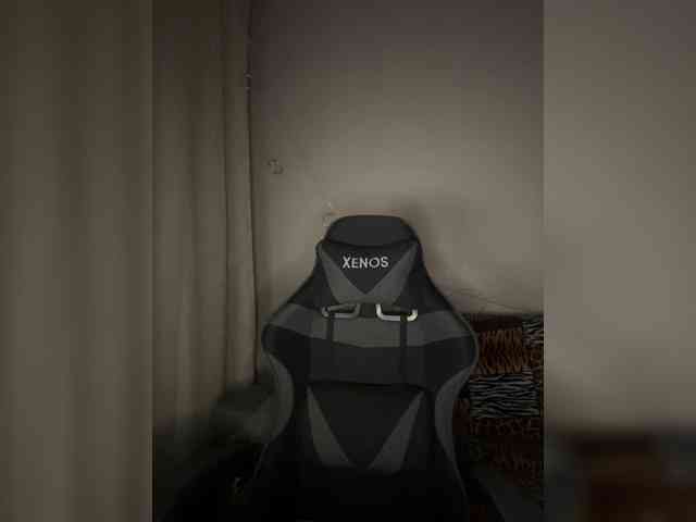 Vika19981 webcam