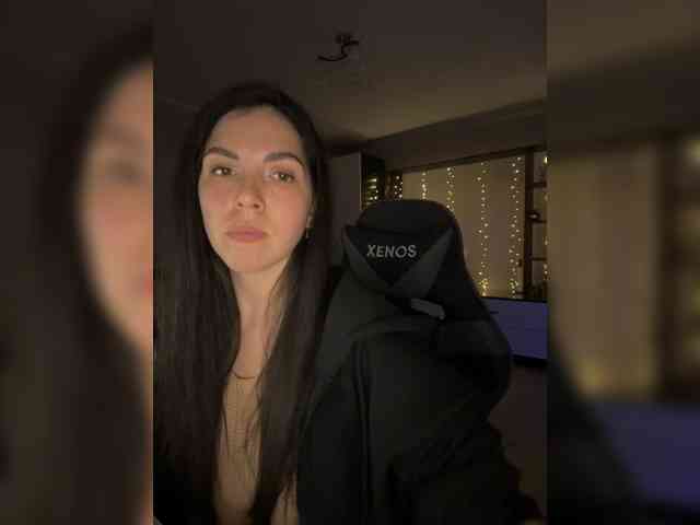 Vika19981 webcam