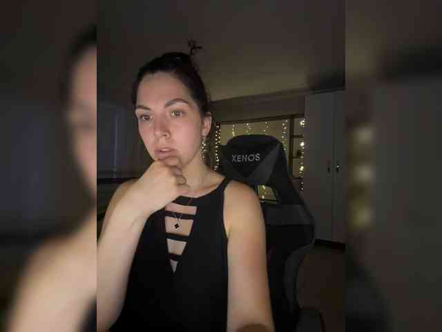 Vika19981 webcam