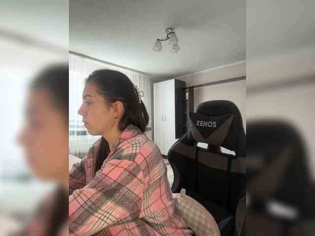 Vika19981 webcam