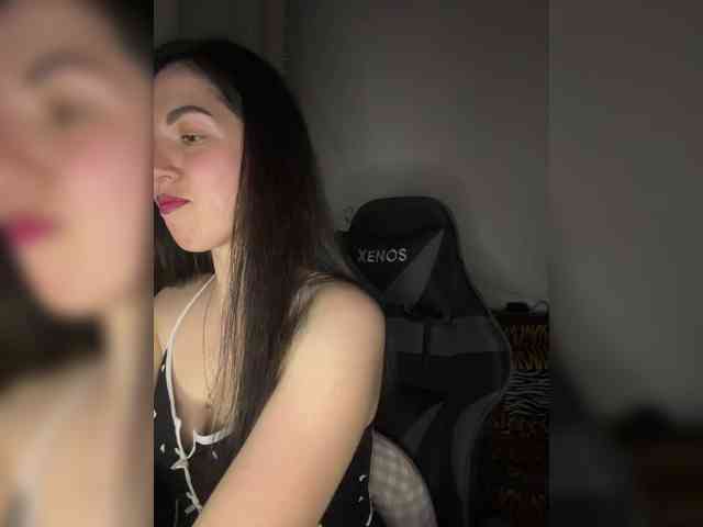 Vika19981 webcam