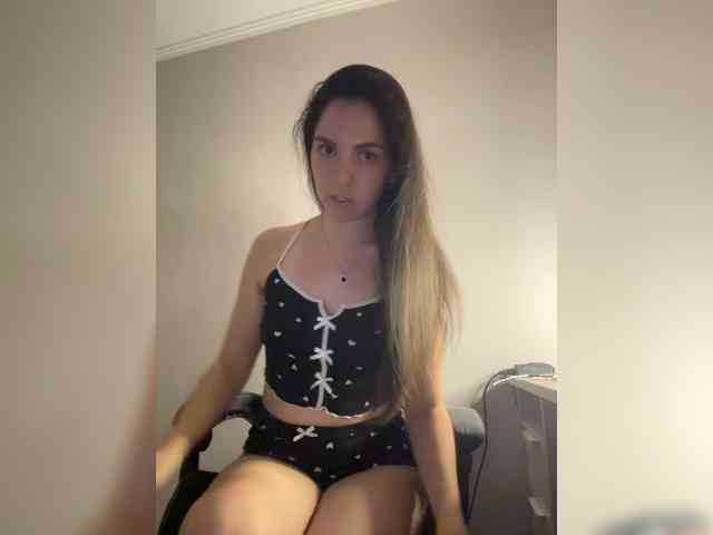 Vika19981 webcam