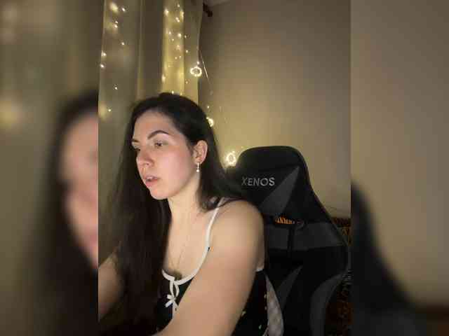 Vika19981 webcam