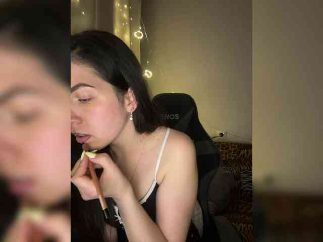 Vika19981 webcam