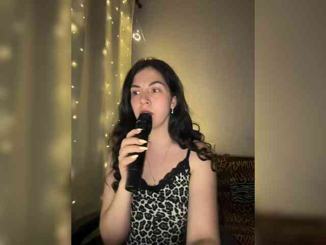 Vika19981 webcam
