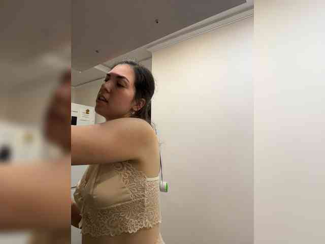 Vika19981 Sex Cam Show