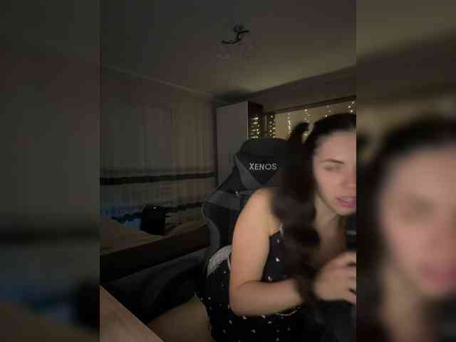 Vika19981 webcam