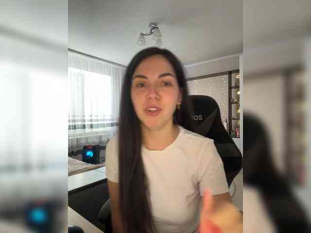 Vika19981 webcam