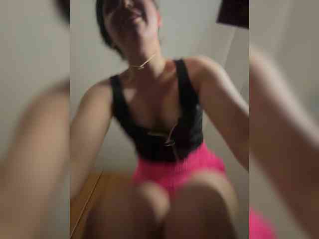 Vika19981 webcam