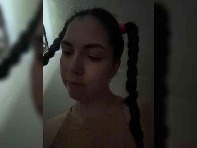 Vika19981 webcam
