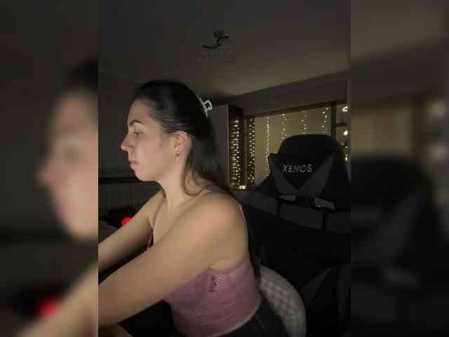 Vika19981 webcam