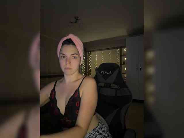 Vika19981 webcam
