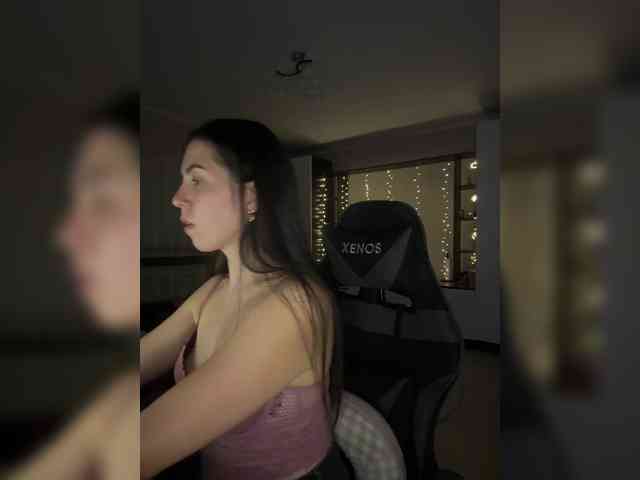 Vika19981 webcam