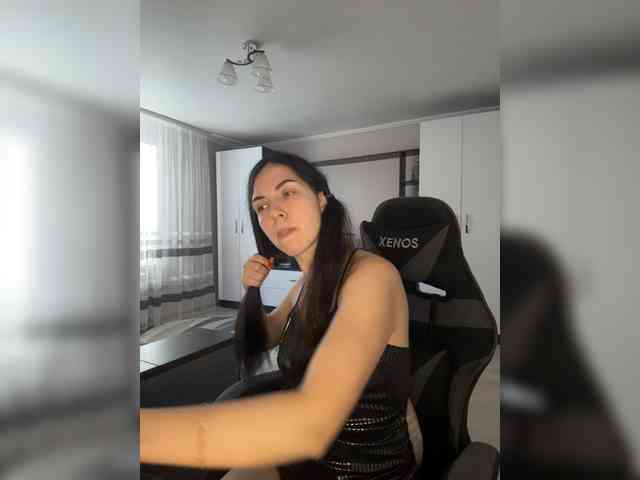 Vika19981 webcam