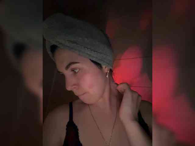 Vika19981 webcam