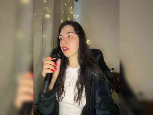 Vika19981 webcam