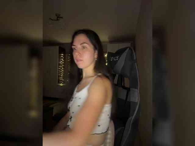 Vika19981 webcam