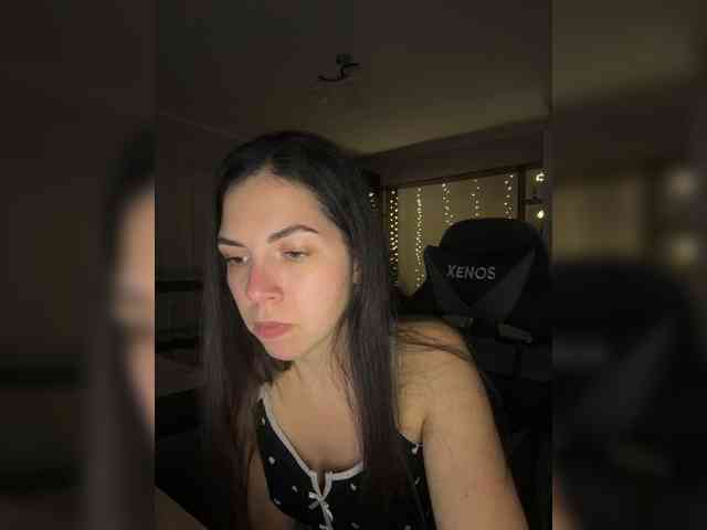 Vika19981 webcam