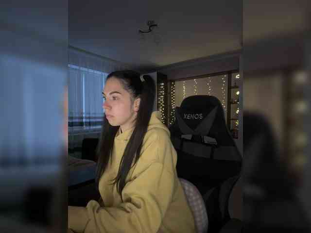 Vika19981 webcam