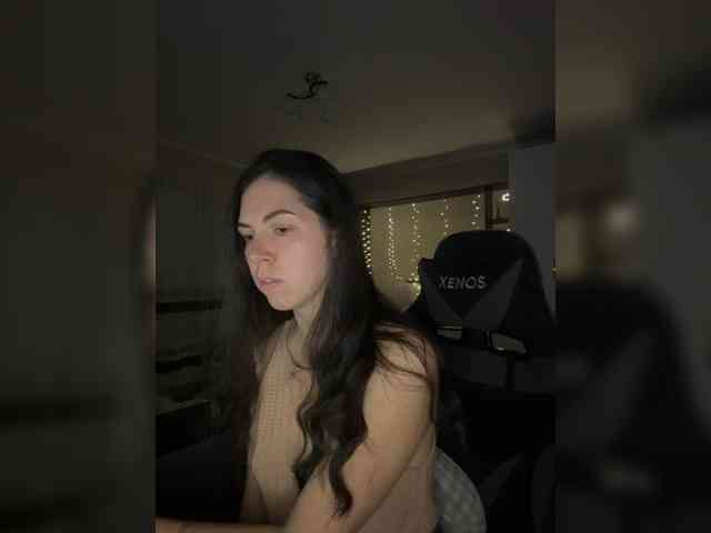 Vika19981 webcam