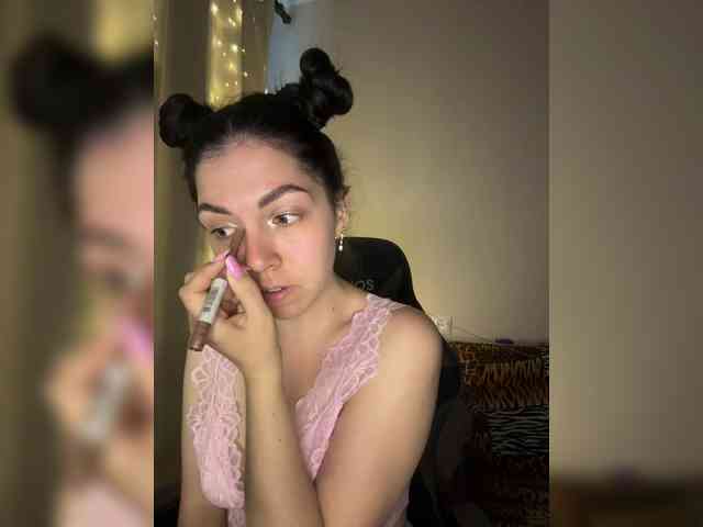Vika19981 webcam