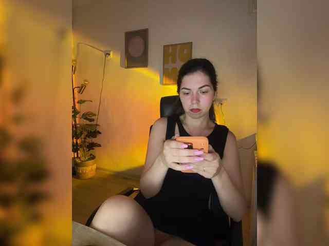 Vika19981 webcam