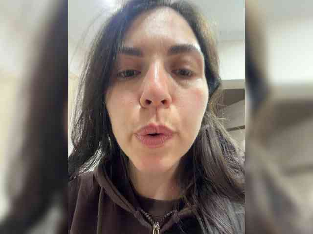 Vika19981 webcam