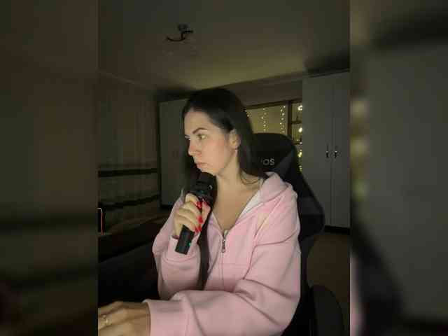 Vika19981 webcam
