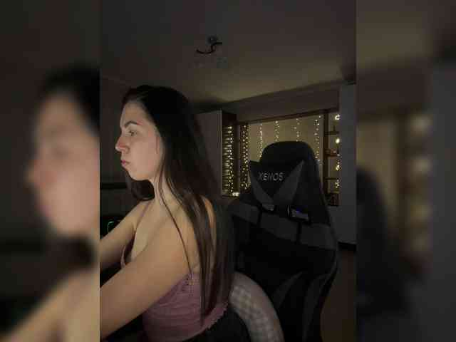 Vika19981 webcam