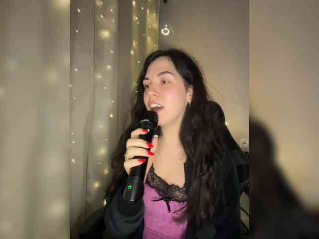 Vika19981 webcam