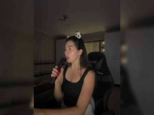 Vika19981 webcam