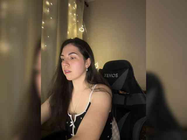 Vika19981 webcam